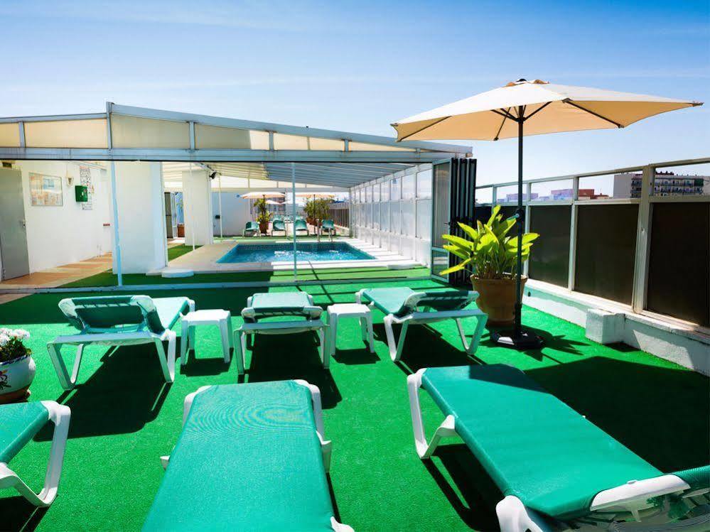 Monarque El Rodeo Hotel