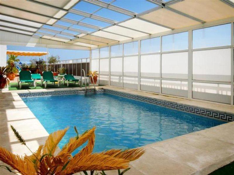 Monarque El Rodeo Hotel